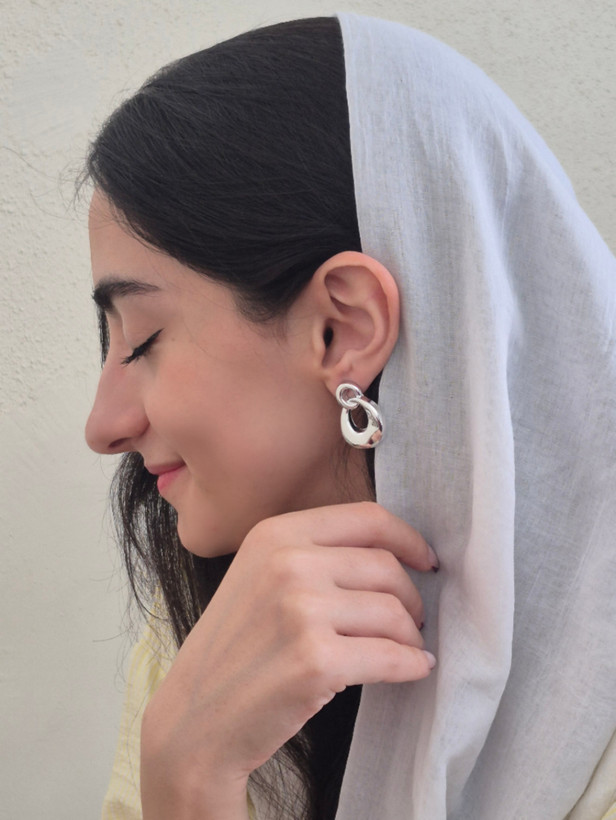 گوشواره فشن منا نقره ای